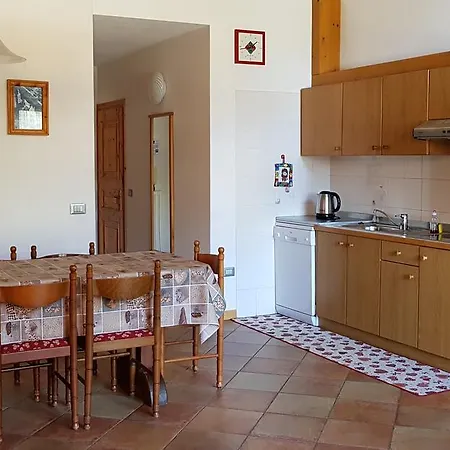 Al Pian Apartment